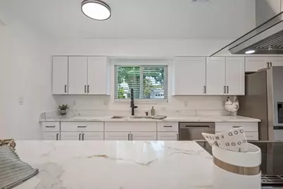 1117 Singingwood Road, Sacramento, CA 95864 - Photo 17