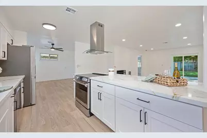 1117 Singingwood Road, Sacramento, CA 95864 - Photo 11