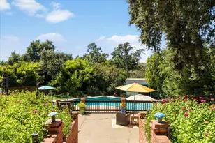 4637 Hixon Cir, Carmichael, CA 95608 - Photo 17