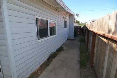 1419 Pleasanton Place, Oakdale, CA 95361 - Photo 19