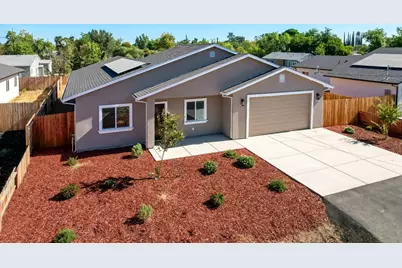 1519 9th Avenue, Olivehurst, CA 95961 - Photo 1