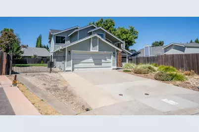 6 River Village Court, Sacramento, CA 95831 - Photo 3