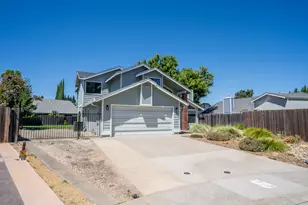 6 River Village Ct, Sacramento, CA 95831 - Photo 3