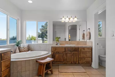 6539 E Peltier Road, Acampo, CA 95220 - Photo 49