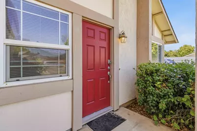 4214 Thornhill Drive, Sacramento, CA 95826 - Photo 5