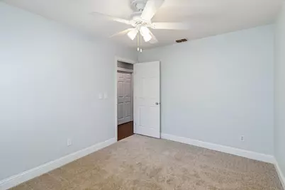 4214 Thornhill Drive, Sacramento, CA 95826 - Photo 27