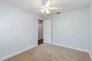 4214 Thornhill Dr, Sacramento, CA 95826 - Photo 27