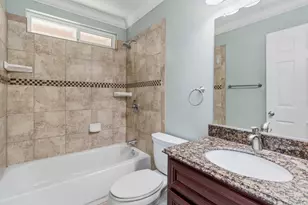 4214 Thornhill Dr, Sacramento, CA 95826 - Photo 21