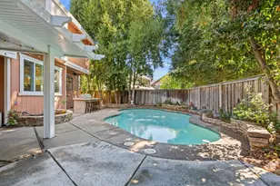 4938 Willow Vale Way, Elk Grove, CA 95758 - Photo 57