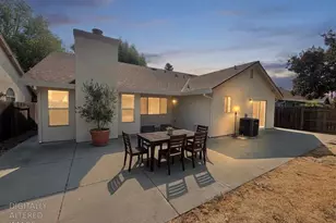 8561 Vintage Park Dr, Sacramento, CA 95828 - Photo 23