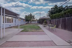 3849 E Dayton Ave, Fresno, CA 93726 - Photo 25