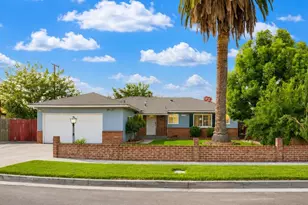 3849 E Dayton Ave, Fresno, CA 93726 - Photo 1