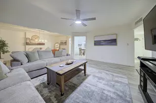 3849 E Dayton Ave, Fresno, CA 93726 - Photo 5