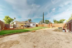 2045 Miller Ave, Modesto, CA 95354 - Photo 15
