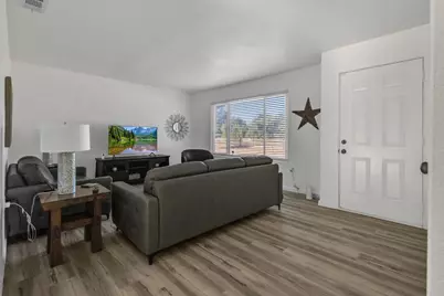766 E Frisbee Lane, French Camp, CA 95231 - Photo 13
