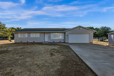 766 E Frisbee Lane, French Camp, CA 95231 - Photo 3