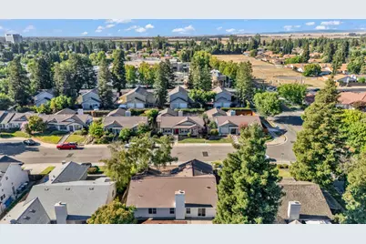 975 Doe Court, Merced, CA 95340 - Photo 27
