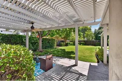 73 Coloma Way, Sacramento, CA 95819 - Photo 21