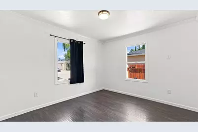 2418 E Park Street, Stockton, CA 95205 - Photo 17