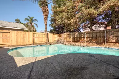 1621 Davis Street, Ripon, CA 95366 - Photo 5