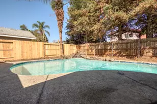 1621 Davis St, Ripon, CA 95366 - Photo 5