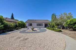 2723 Granite Park Ln, Elk Grove, CA 95758 - Photo 43