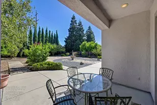 2723 Granite Park Ln, Elk Grove, CA 95758 - Photo 47