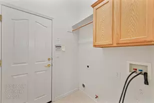 2723 Granite Park Ln, Elk Grove, CA 95758 - Photo 31
