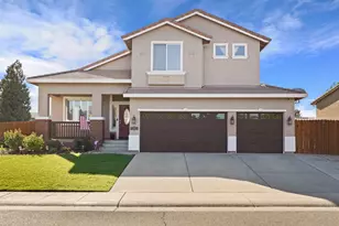 978 Lampard Way, Galt, CA 95632 - Photo 1