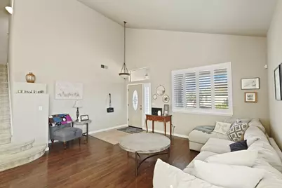 978 Lampard Way, Galt, CA 95632 - Photo 9