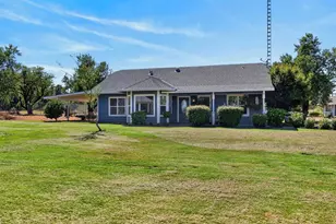 6595 Wisconsin Ave, Arbuckle, CA 95912 - Photo 11