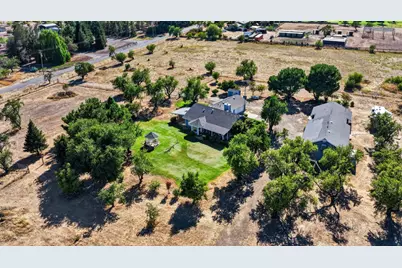 6595 Wisconsin Avenue, Arbuckle, CA 95912 - Photo 65