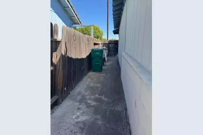 2739 Calariva Drive, Stockton, CA 95204 - Photo 9