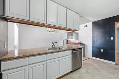 2300 66th Avenue, Sacramento, CA 95822 - Photo 11