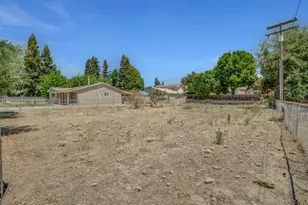 8400 Crane Rd, Oakdale, CA 95361 - Photo 5