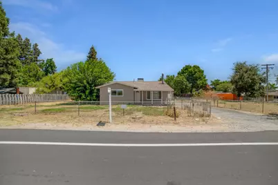 8400 Crane Road, Oakdale, CA 95361 - Photo 1