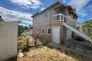 2332 Green St, Sacramento, CA 95815 - Photo 11