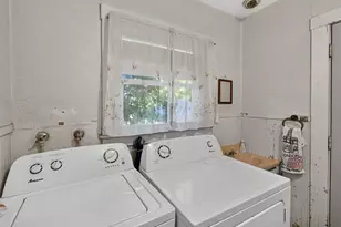 3851 W Pacific Ave, Sacramento, CA 95820 - Photo 27