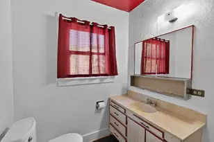 3851 W Pacific Ave, Sacramento, CA 95820 - Photo 21