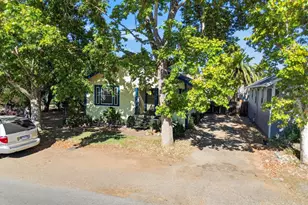 3851 W Pacific Ave, Sacramento, CA 95820 - Photo 31