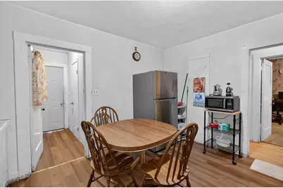 3851 W Pacific Avenue, Sacramento, CA 95820 - Photo 15
