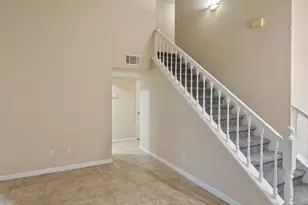 1546 Paradise Valley Dr, Woodland, CA 95776 - Photo 7