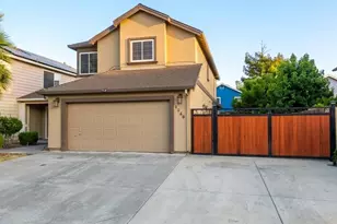1546 Paradise Valley Dr, Woodland, CA 95776 - Photo 3