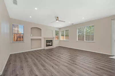 4308 Piraieus Court, Elk Grove, CA 95758 - Photo 7