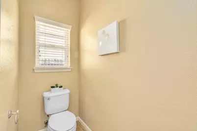 8625 Jocelyn Way, Elk Grove, CA 95758 - Photo 27