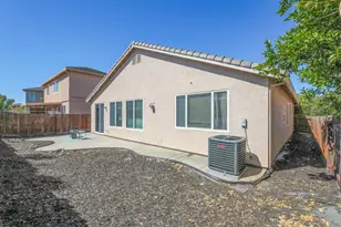 8625 Jocelyn Way, Elk Grove, CA 95758 - Photo 31