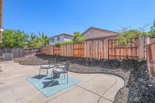 8625 Jocelyn Way, Elk Grove, CA 95758 - Photo 29