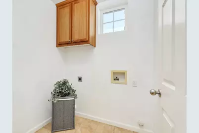8625 Jocelyn Way, Elk Grove, CA 95758 - Photo 17