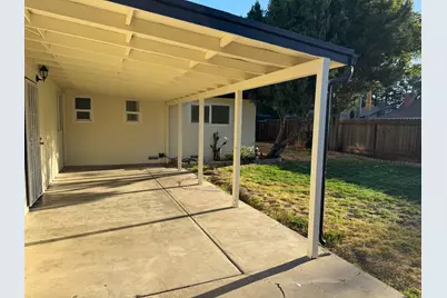2302 Monte Carlo Avenue, Modesto, CA 95350 - Photo 17