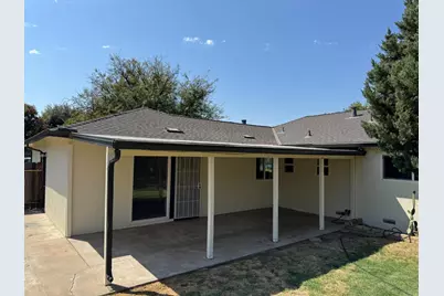 2302 Monte Carlo Avenue, Modesto, CA 95350 - Photo 19
